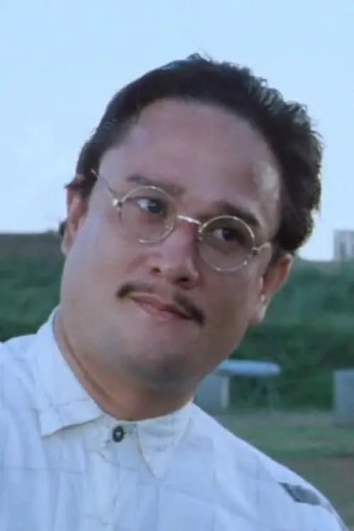 Roy Aoyama ha trabajado con Ipe Pelino en 1 ocasiones