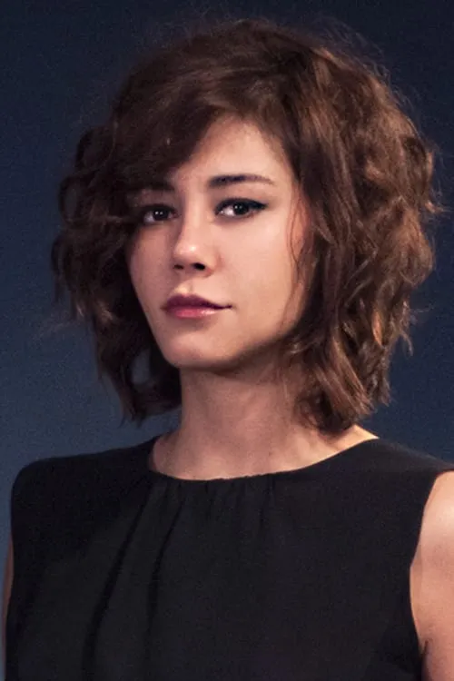 İrem Candar en su biografía y filmografía