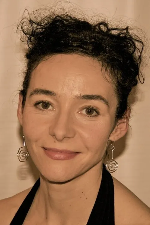 Irene Bau interpretando a Ane