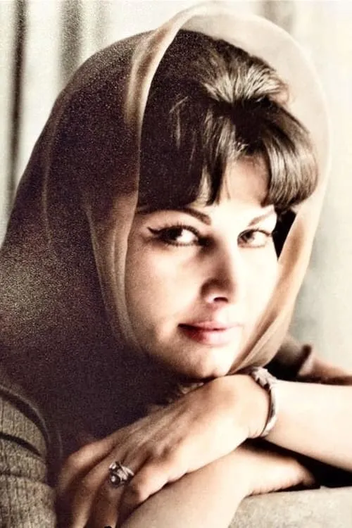 Iraj Ghaderi ha trabajado con Irene Zazians en 1 ocasiones