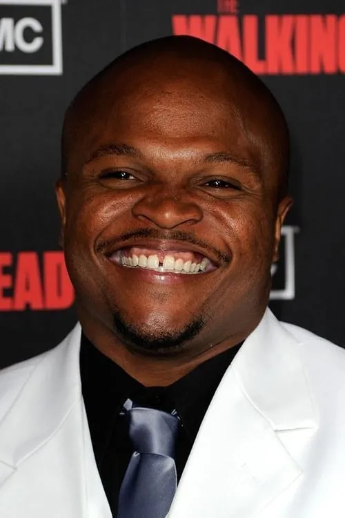 Irone Singleton interpretando a 