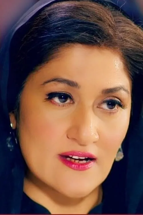 Irsa Ghazal — personaje: Mumtaz