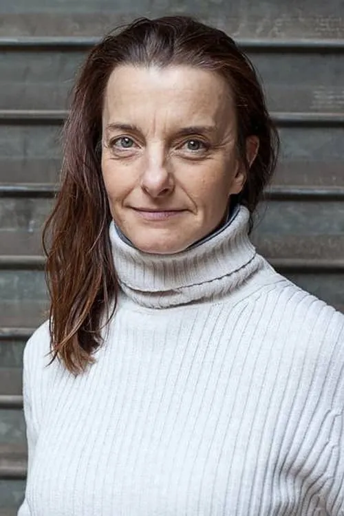 Daniela Kong ha trabajado con Isabel Karajan en 1 ocasiones