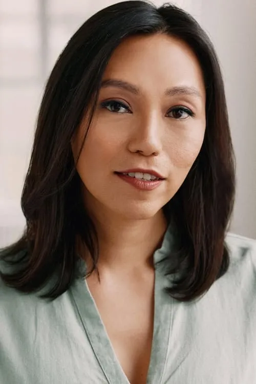 Bryan Webster ha trabajado con Isabel Sandoval en 1 ocasiones