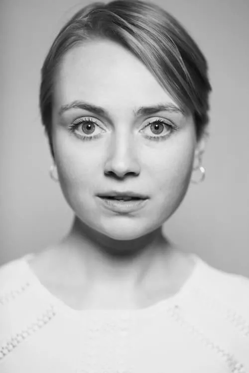 Hjalte Ilsøe Gustavussen ha trabajado con Isabella Lerche en 1 ocasiones