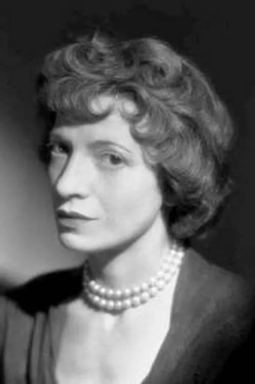 Isabelle Kloucowski interpretando a 