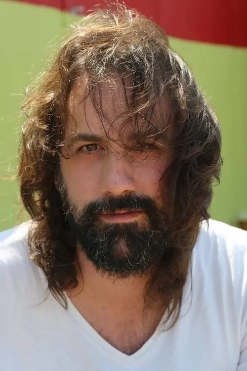 Gonzalo García-Pelayo ha trabajado con Isaki Lacuesta en 1 ocasiones