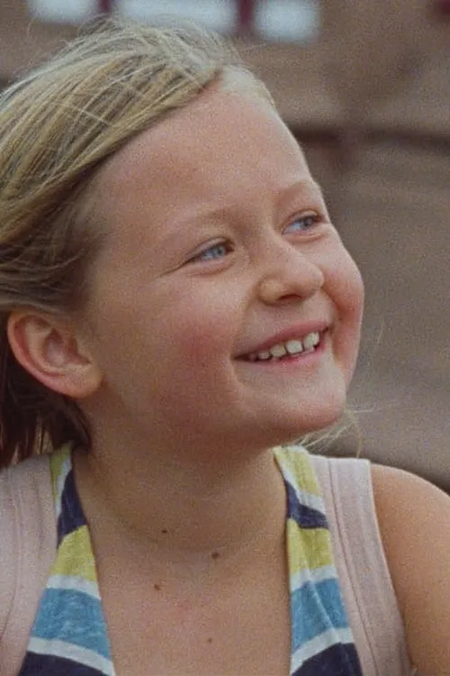 Leah Lapiower ha trabajado con Isaure Multrier en 1 ocasiones