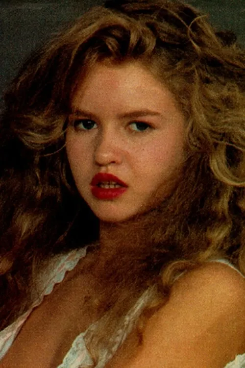 Jacques Viala ha trabajado con Isis Peyrade en 1 ocasiones