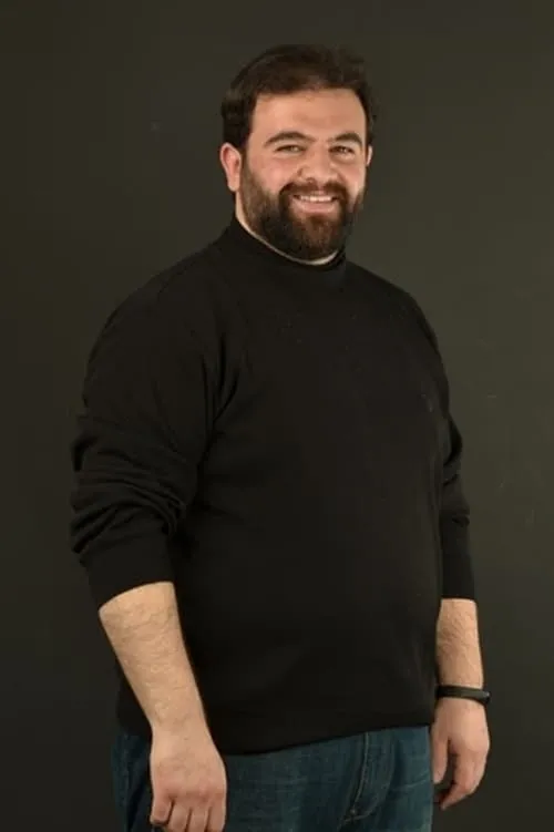 Enver Hüsrevoglu ha trabajado con İsmail Bahadır Peker en 1 ocasiones