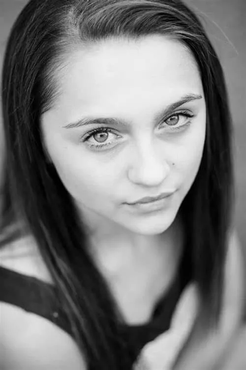 Isobelle Molloy en su biografía y filmografía