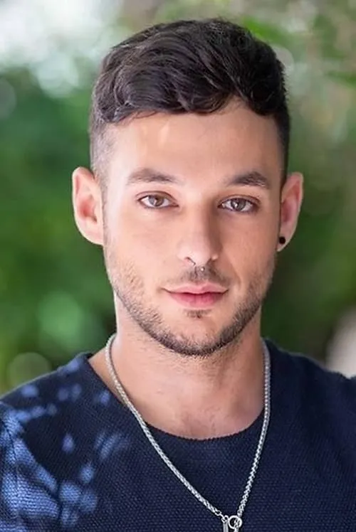 Israel Ogalbo — personaje: David Franco