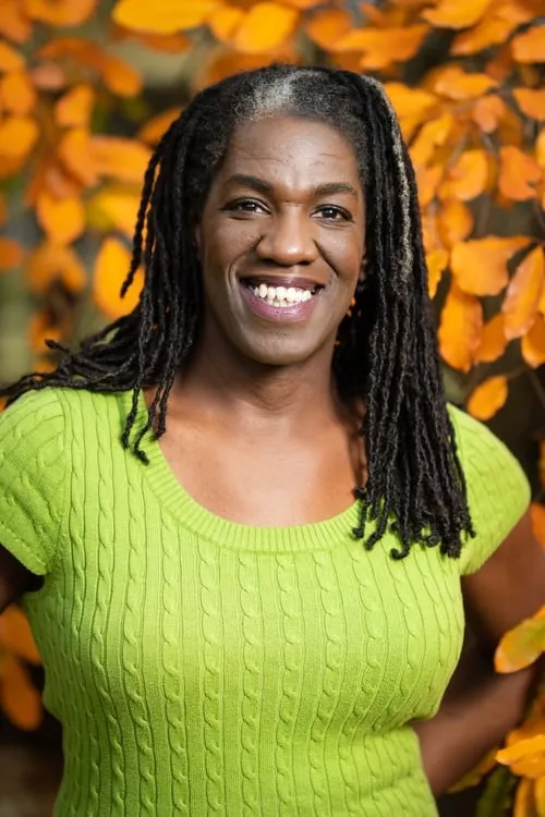 Michael John Madden ha trabajado con Ithica Tell en 1 ocasiones