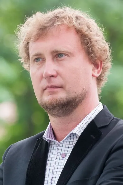 Jaanus Rohumaa — personaje: Robert Raadik