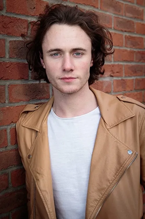 Jack McEvoy interpretando a Young Man