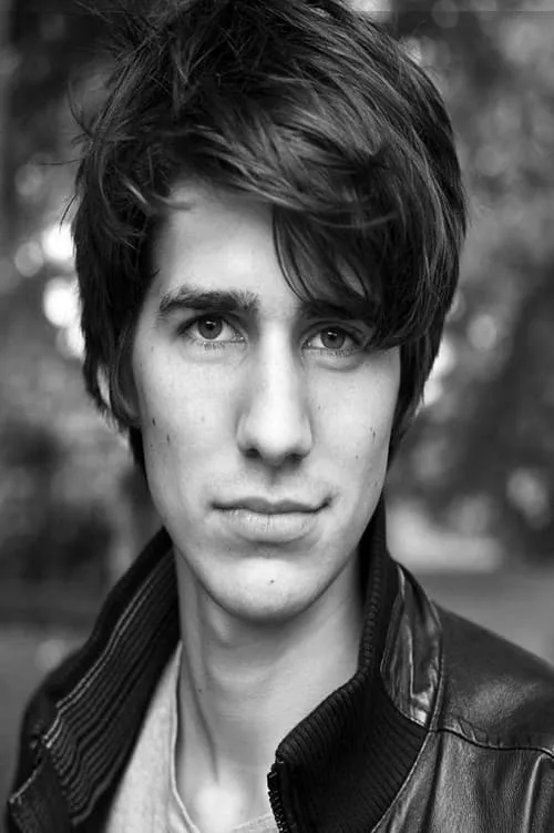 David Elliot ha trabajado con Jack Monaghan en 1 ocasiones