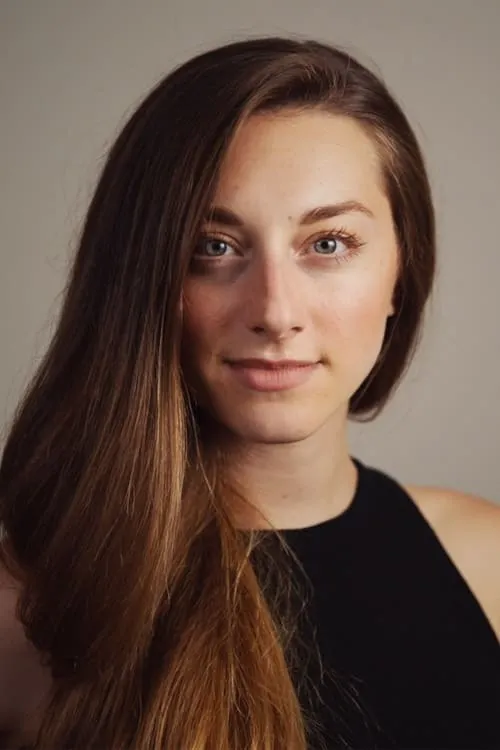 Dean Cameron ha trabajado con Jaclyn Mofid en 2 ocasiones