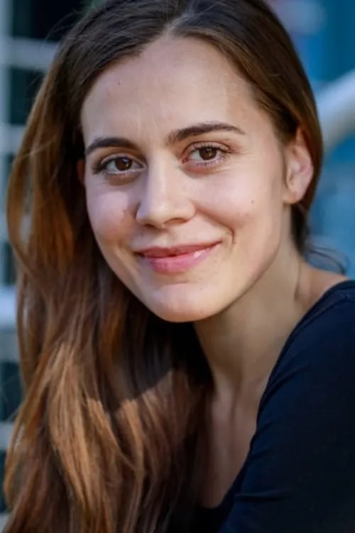 Linda Elsner ha trabajado con Jacqueline Le Saunier en 1 ocasiones