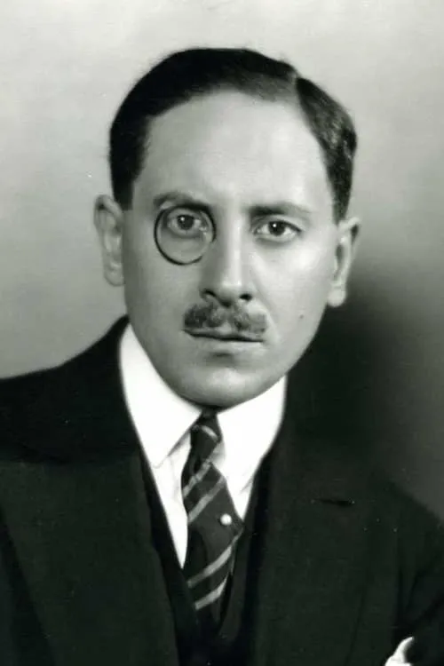 Louise Nowa ha trabajado con Jacques Deval en 1 ocasiones