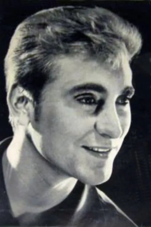 Jacques Mels interpretando a Le chanteur