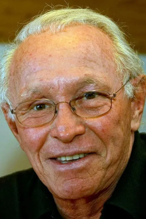 Jacques Revaux interpretando a Self