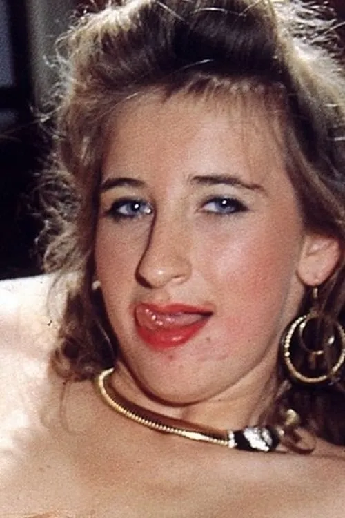 Jade De Vit interpretando a