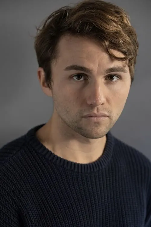 Daniel Louis Rivas ha trabajado con Jake Ellenz en 1 ocasiones