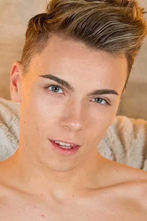 Jake Stark interpretando a