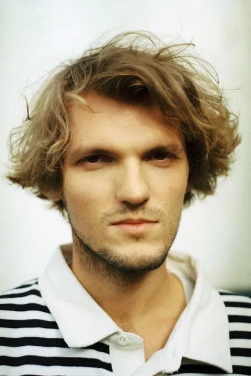 Jakub Guszkowski — personaje: Grenis