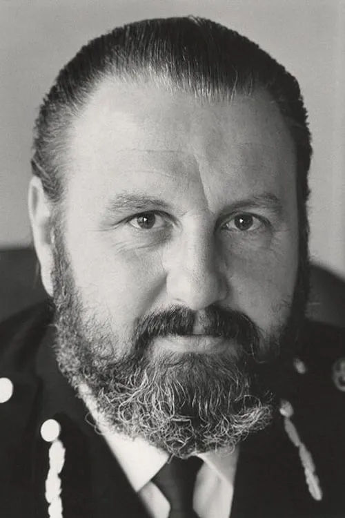 James Anderton en su biografía y filmografía