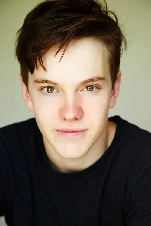 James Fraser interpretando a Spit