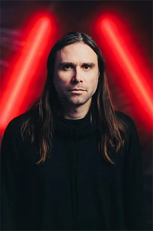 Anto Sharp ha trabajado con James Monteith en 1 ocasiones