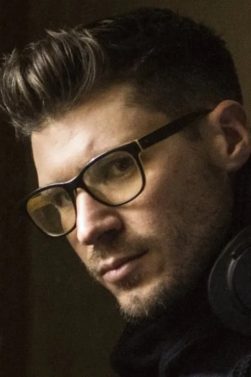 Chris Kentis ha trabajado con James Nunn en 1 ocasiones