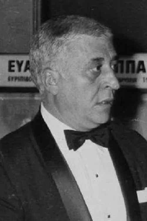 ????? Te?d???d? ha trabajado con James Paris en 1 ocasiones