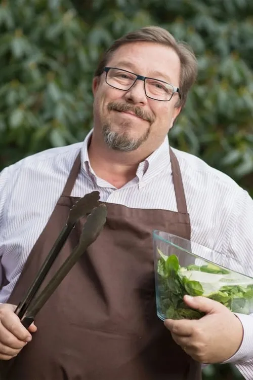 James Price — personaje: Self