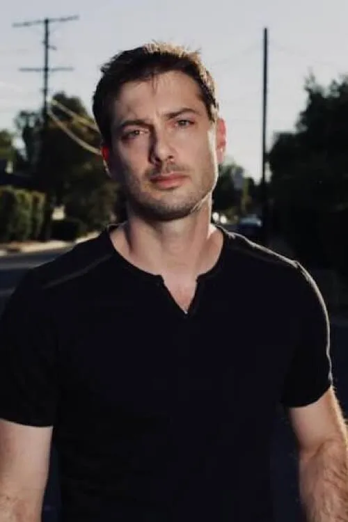 James Safechuck interpretando a Self (as James Safechuck)