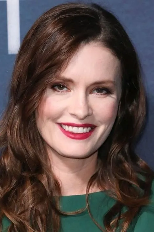 Jamie Anne Allman interpretando a Olivia Thibodeaux