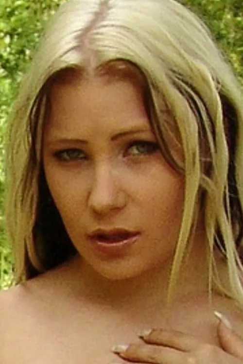 Tess ha trabajado con Jamina Blue en 1 ocasiones