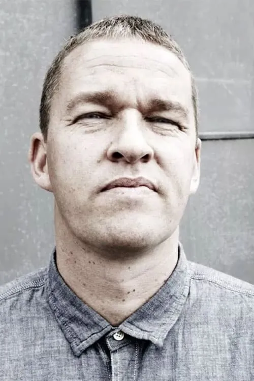 Jan Elhøj Nielsen — personaje: Host / Kenned / Ilmer / Various roles