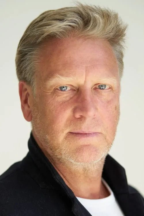 Jan Jankowski interpretando a Jurij Nikolskoj, zolnierz Smyslowskiego