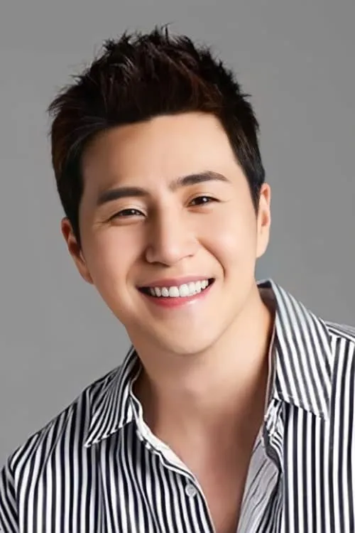 Jang Hee-woong en su biografía y filmografía