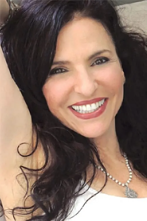 Jann Karam interpretando a 