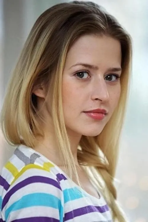 Janna Lisa Dombrowsky interpretando a Lucille