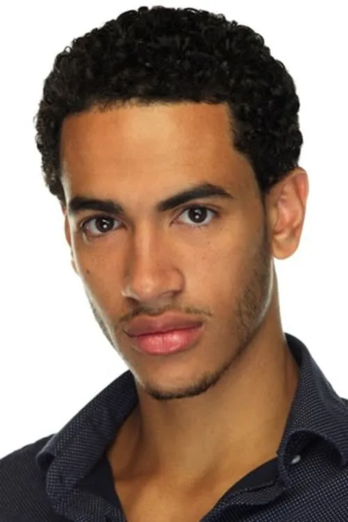 Jasai Chase-Owens interpretando a Aidan