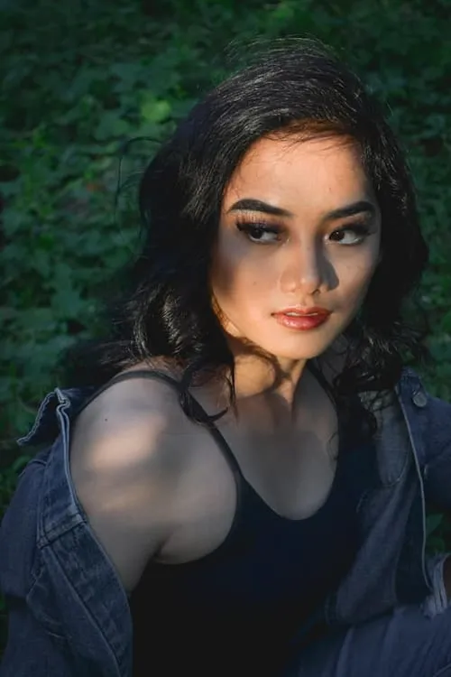 Jasmine Capinpin — personaje: Shane