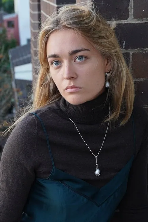 Matthew R. Grego ha trabajado con Jasmine Cavanough en 1 ocasiones