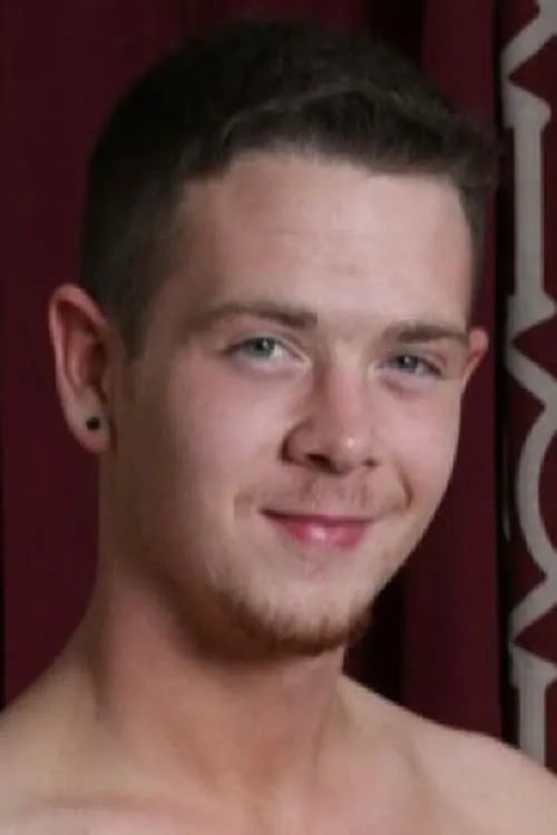 Jason Ackles interpretando a