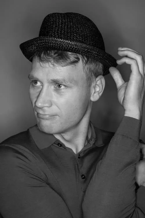 Gabriel Casdorph ha trabajado con Jason Gray en 1 ocasiones