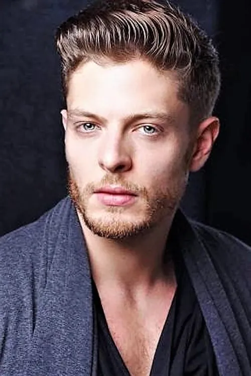 Abi Hassan ha trabajado con Jason Shah en 1 ocasiones