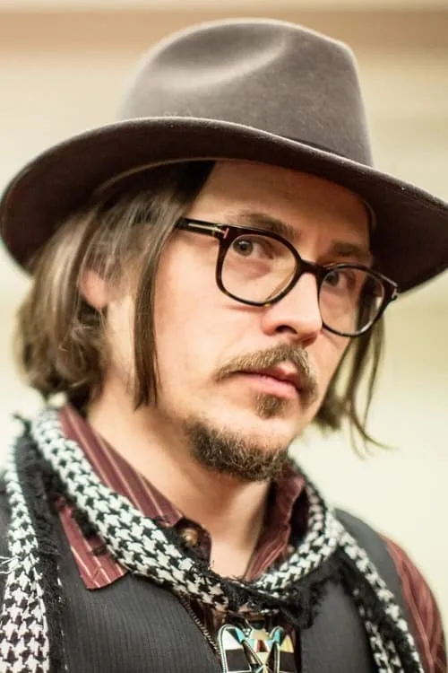 Aaron Bedford ha trabajado con Jason Walker en 2 ocasiones